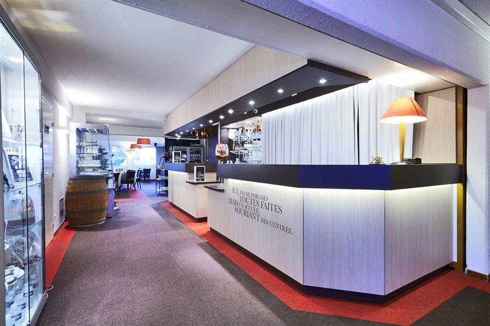 Kyriad Geneve St-Genis-Pouilly 상 제니 푸이 외부 사진