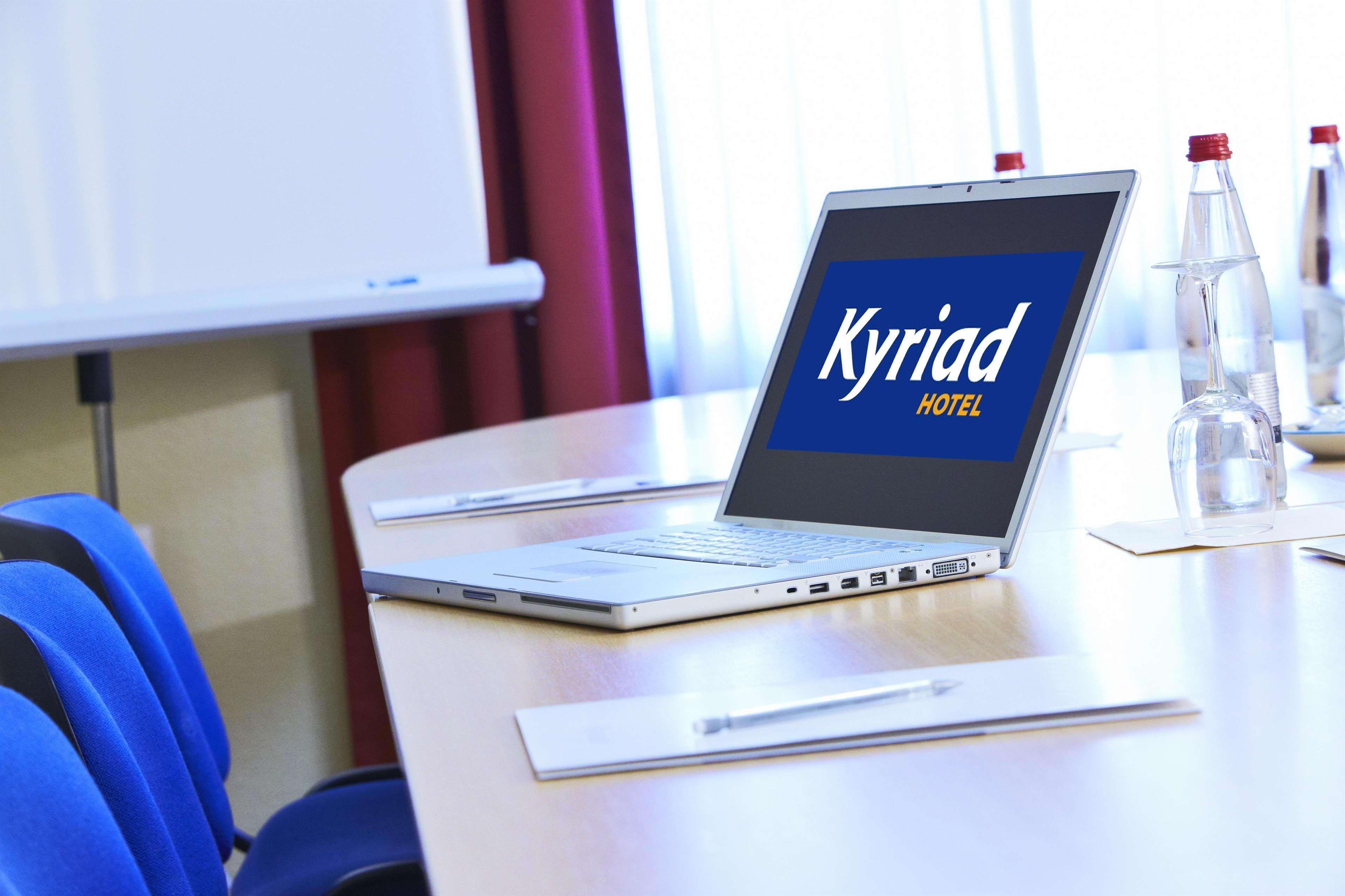 Kyriad Geneve St-Genis-Pouilly 상 제니 푸이 외부 사진
