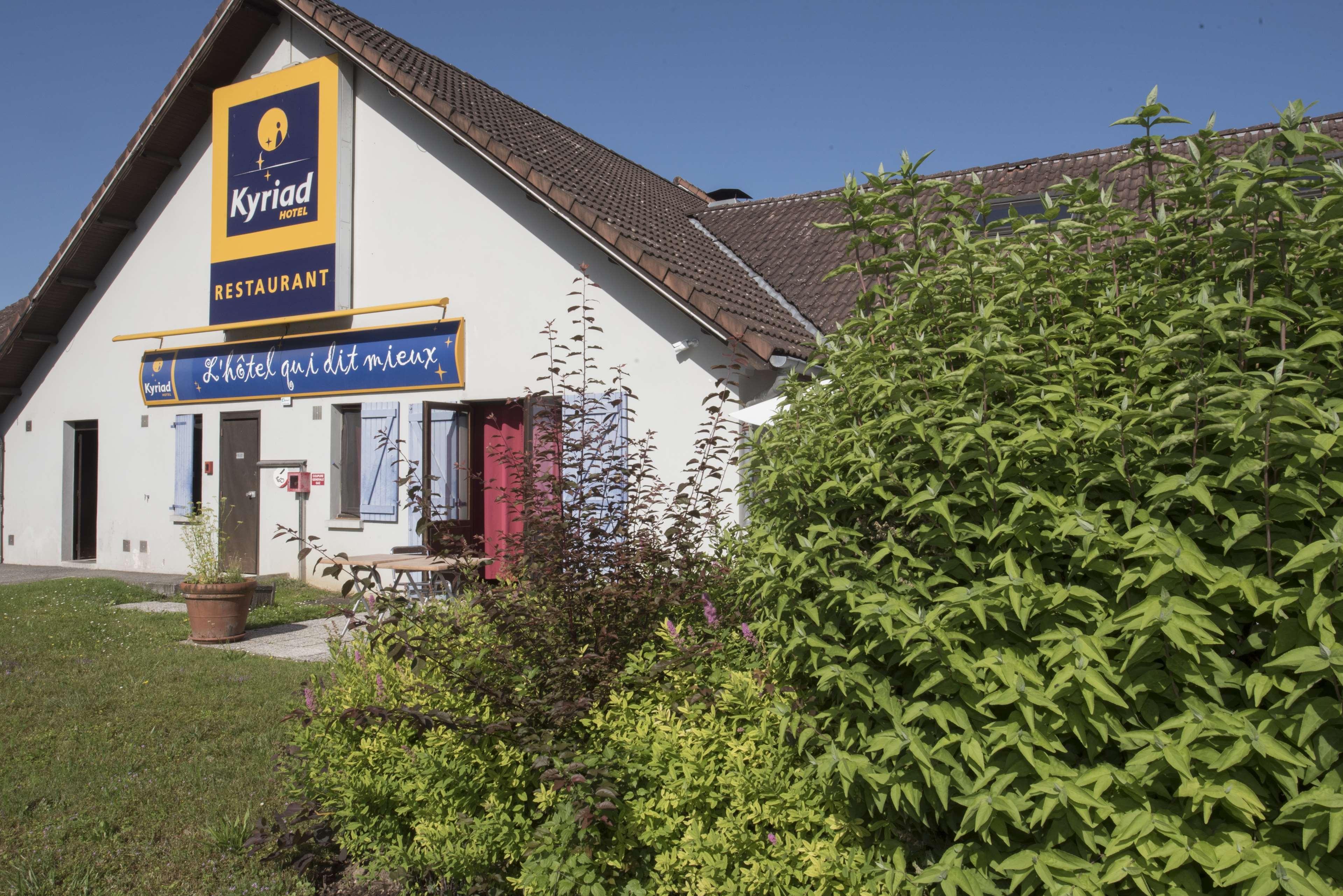Kyriad Geneve St-Genis-Pouilly 상 제니 푸이 외부 사진